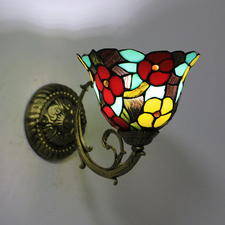 Applique murale 1 lumière en verre teinté en alliage de zinc Tiffany Flower Cup 