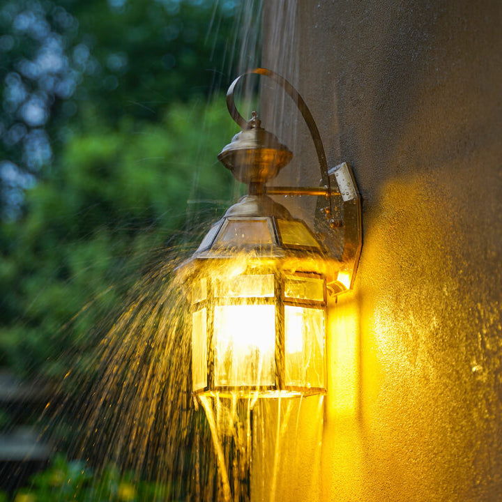 Traditional European Outdoor Hexagonal Cage Glass Copper 1-Light Waterproof Wall Sconce Lamp For Outdoor