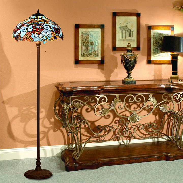 Lámpara de pie de 2 luces con decoración tradicional de mariposa Tiffany de vidrio teñido para estudio 