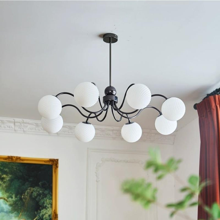 Zeitgenössischer skandinavischer runder Ball Eisen Glas 3/5/8 Licht Kronleuchter für Wohnzimmer 
