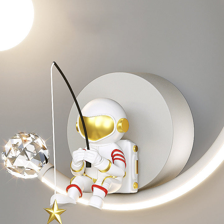 Applique murale LED en fer et aluminium pour chambre à coucher, astronaute de dessin animé créatif contemporain 