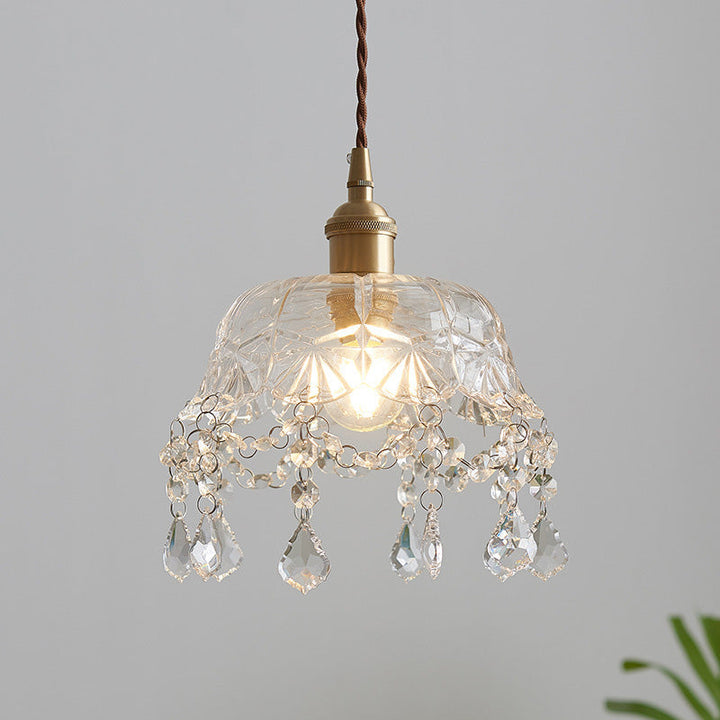 Luminaire suspendu contemporain nordique rond en laiton sculpté avec verre et cristal à 1 lumière pour salon 