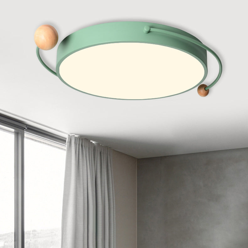 Plafonnier LED contemporain scandinave rond en orbe avec tube incurvé en fer, acrylique et bois pour chambre à coucher 