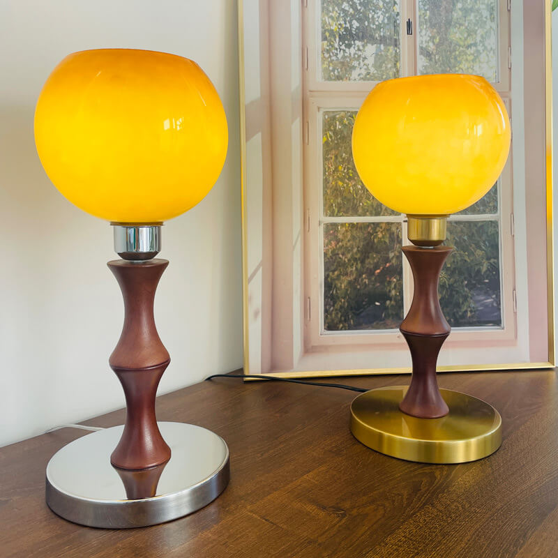 Französische Vintage Kugelglas Holz 1-Licht Tischlampe 
