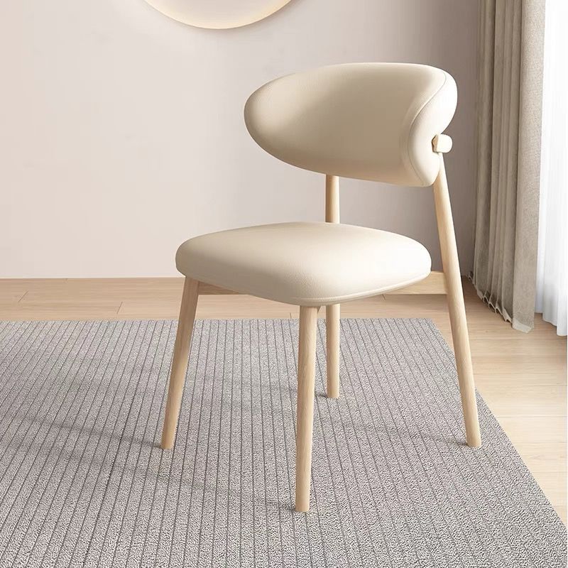 Moderna silla de comedor sin brazos de cuero nappa cuadrado nórdico contemporáneo con marco de metal para comedor 