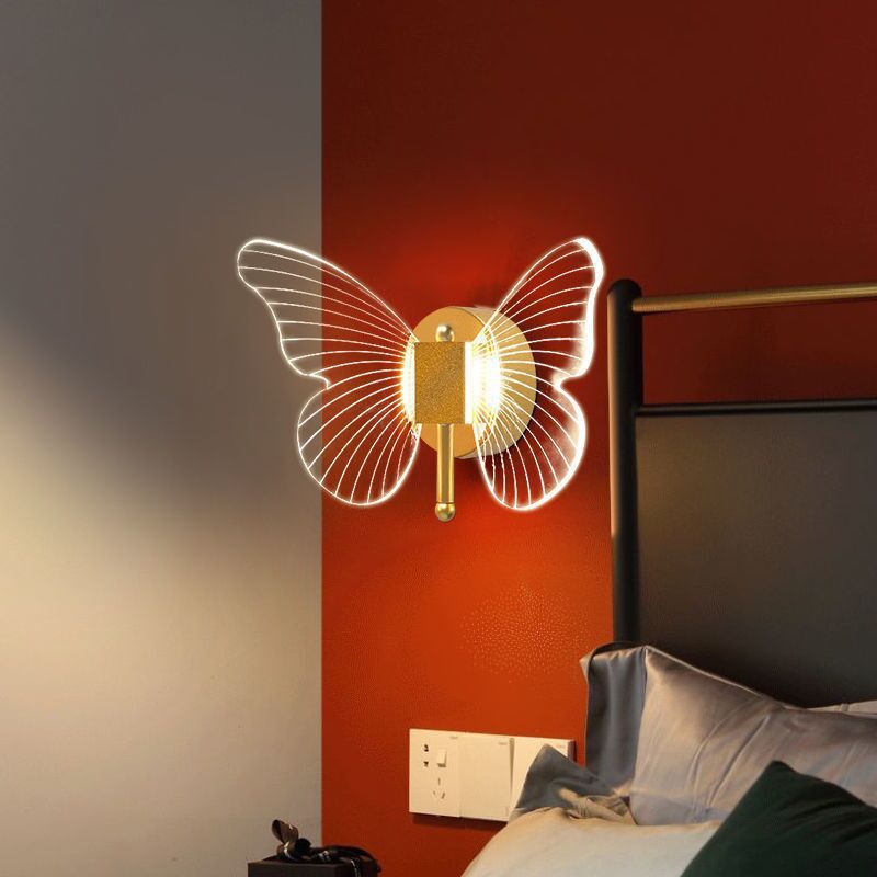 Lámpara de pared LED de hierro acrílico en forma de mariposa creativa contemporánea para dormitorio 