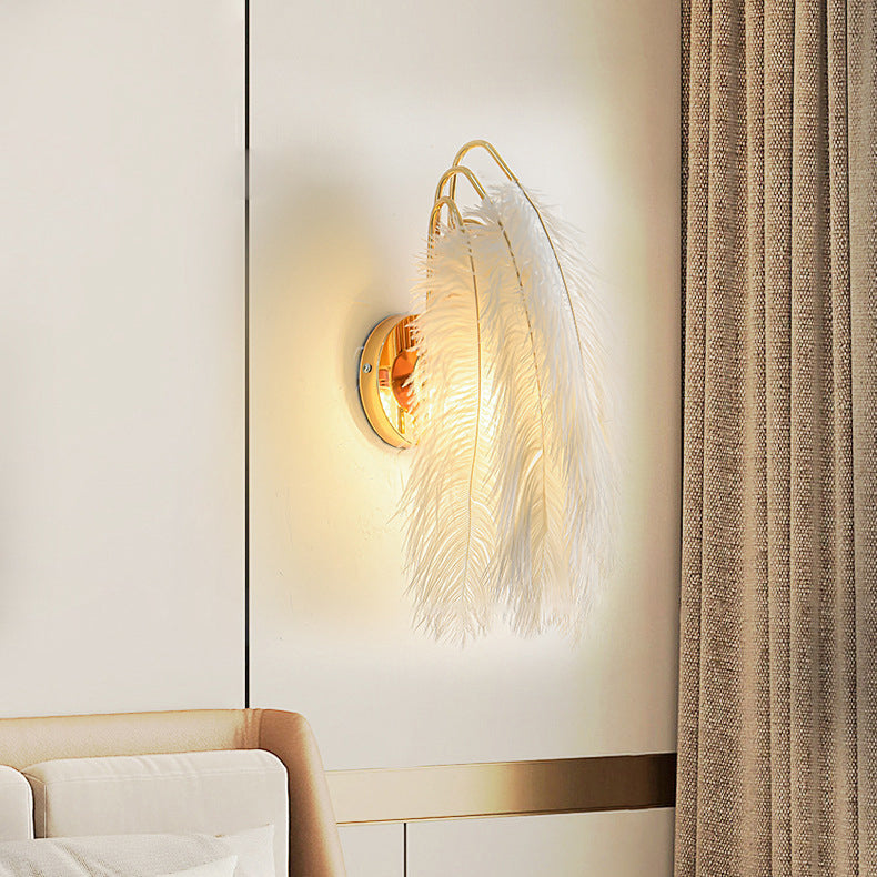 Zeitgenössische kreative Straußenfeder Design 1-Licht Wandleuchte Lampe für Wohnzimmer 