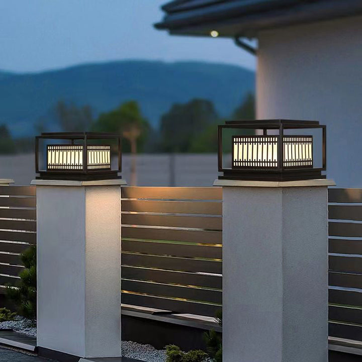 Luz de Cabeza de Poste de 1 Luz de Vidrio de Acero Inoxidable Cuadrado Chino Tradicional para Jardín 