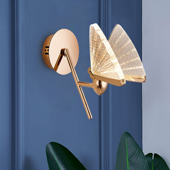 Applique murale LED en alliage de zinc Art Déco moderne en forme de papillon pour salon 