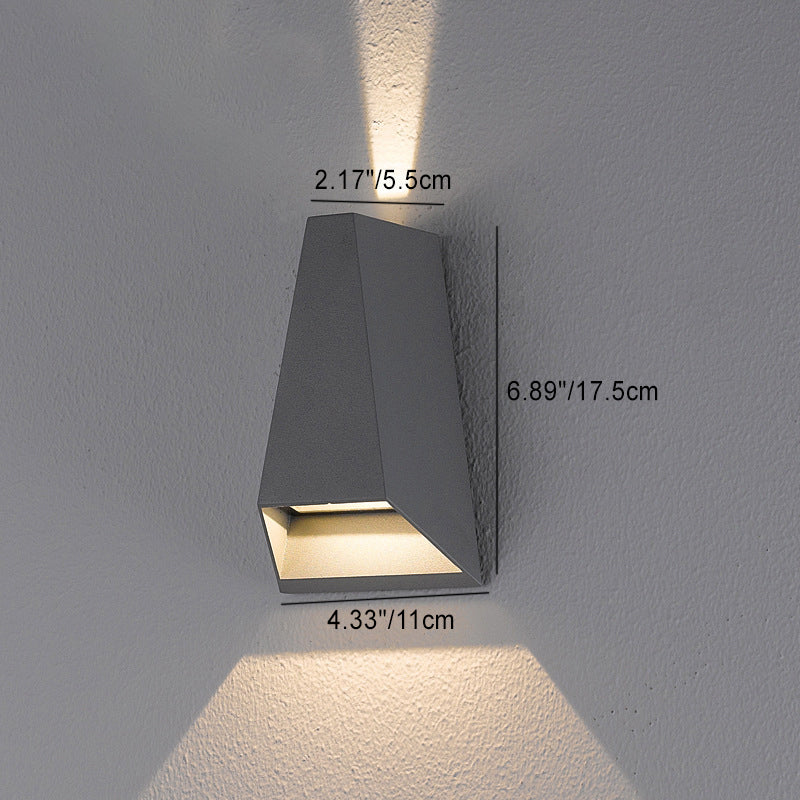 Moderne minimalistische trapezförmige Aluminium Silikon PVC Linse LED Outdoor Wandleuchte Lampe für Garten 