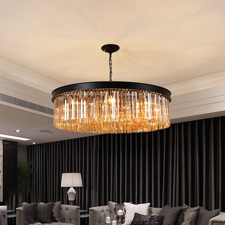 Zeitgenössischer Luxus-Kronleuchter mit Eisen-Finish, runder, abgestufter Kristallschirm, 8 Lichter, für Wohnzimmer 
