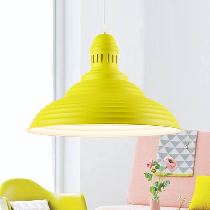 Skandinavisch moderner minimalistischer Kegel Eisen 1-Licht Pendelleuchte 
