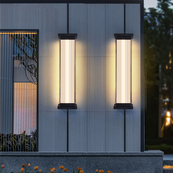Moderne minimalistische wasserdichte gestreifte Rechteck Edelstahl Acryl Wandleuchte Lampe für Terrasse im Freien 