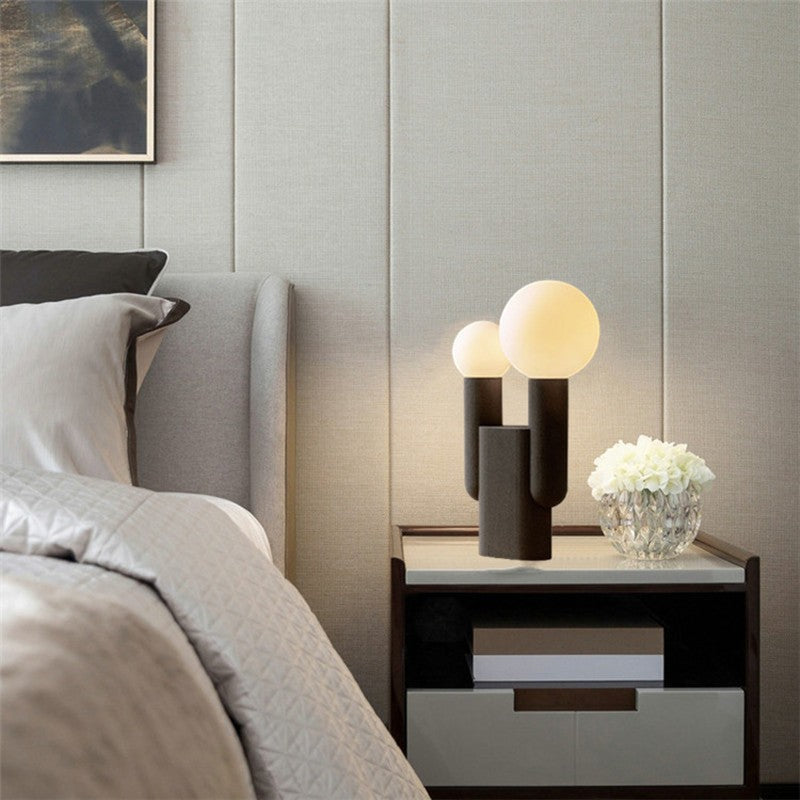 Lampe de table contemporaine nordique en résine avec boule en verre et cylindre cactus à 2 lumières pour chevet 