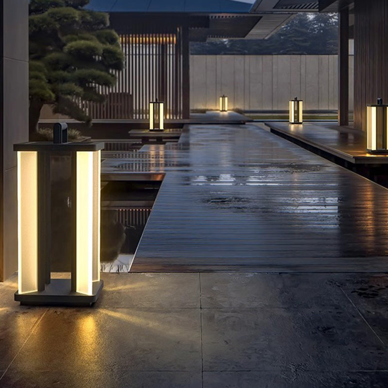إضاءة LED مستطيلة الشكل من الفولاذ المقاوم للصدأ والأكريليك مقاومة للماء بتصميم بسيط وحديث للإضاءة الخارجية للحدائق 