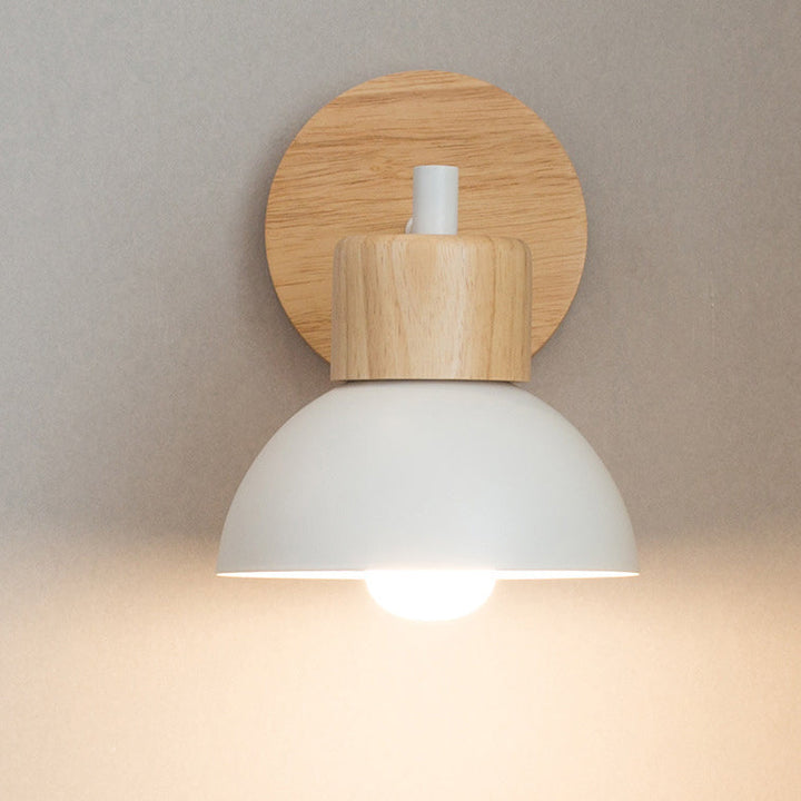 Lámpara de Aplique de Pared de 1 Luz Moderna Minimalista Redonda de Madera de Media Luna de Hierro y Resina para Sala de Estar 