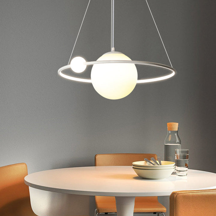 Lustre LED en forme de cercle minimaliste moderne en fer, silicone et aluminium pour salon 