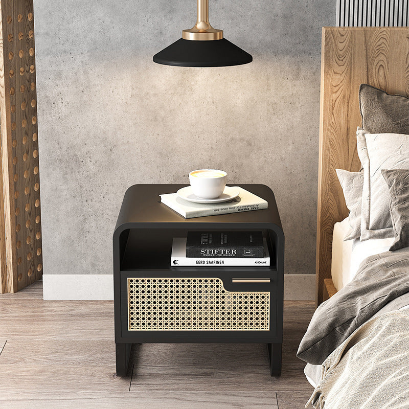 Table de chevet moderne minimaliste rectangulaire en bois massif avec rotin 1 tiroir pour chambre 