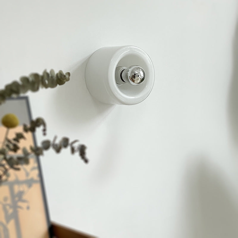 Applique murale moderne en fer rond à verre de style mi-siècle avec 1 lumière pour salon 