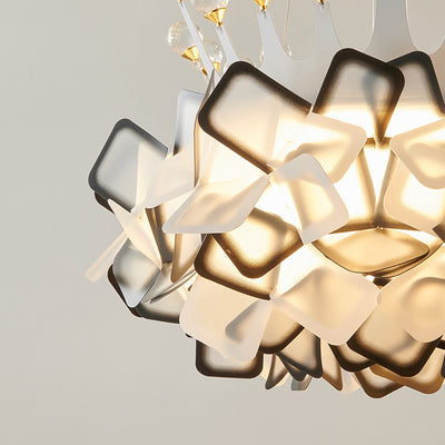 Zeitgenössische kreative Hardware Crown Decor PVC Petal Shade LED Pendelleuchte für Wohnzimmer 