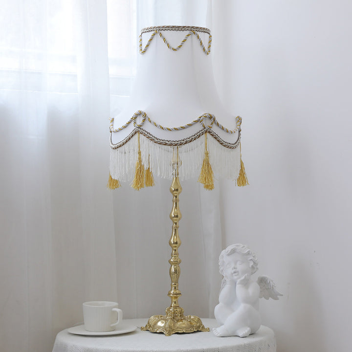 Lámpara de mesa de 1 luz de tela de latón redonda tradicional francesa para dormitorio 