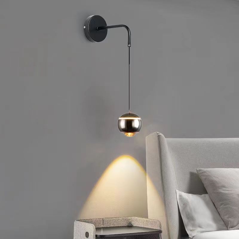 مصباح حائط LED كروي حديث بسيط من الألومنيوم والزجاج لغرفة النوم 