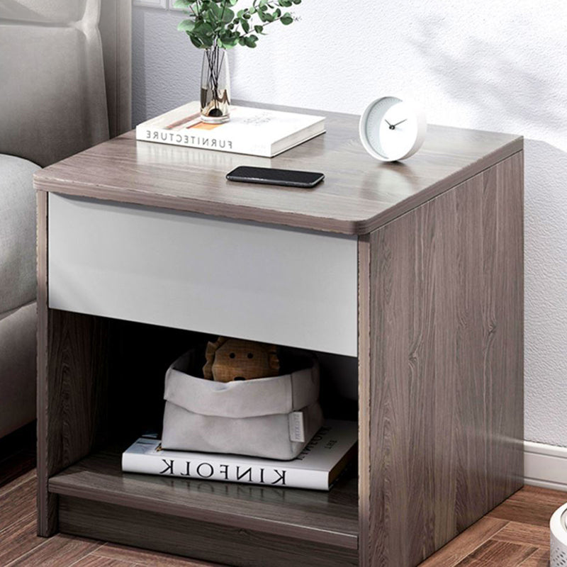 Table de chevet moderne minimaliste à dessus carré en panneau haute densité avec 1 tiroir pour chambre 