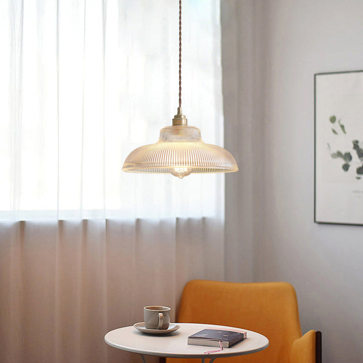 Traditionelle Vintage gerippte Glasscheibe Schirm Messing 1-flammige Pendelleuchte für Wohnzimmer 