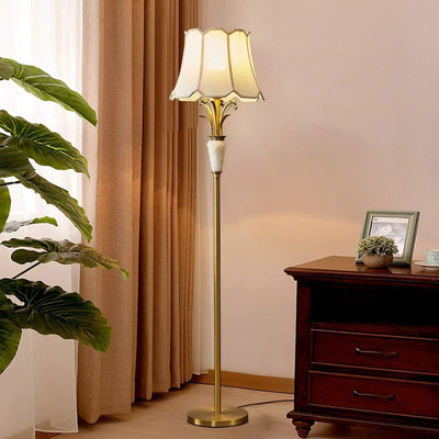 Abat-jour en tissu de luxe contemporain Jade Base sculptée en cuivre 1 lumière Lampadaire pour maison ou bureau 