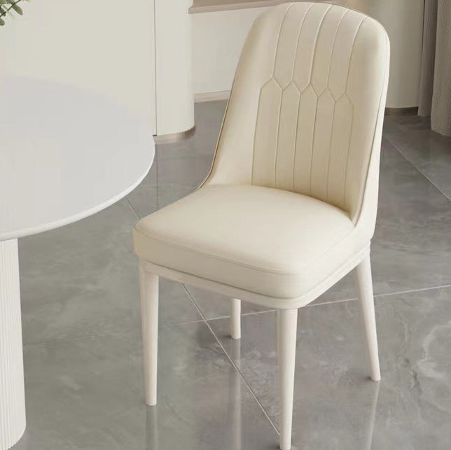 Moderner minimalistischer quadratischer rechteckiger PU-Leder-Kohlenstoffstahl-Esszimmerstuhl mit Rückenlehne für das Esszimmer 