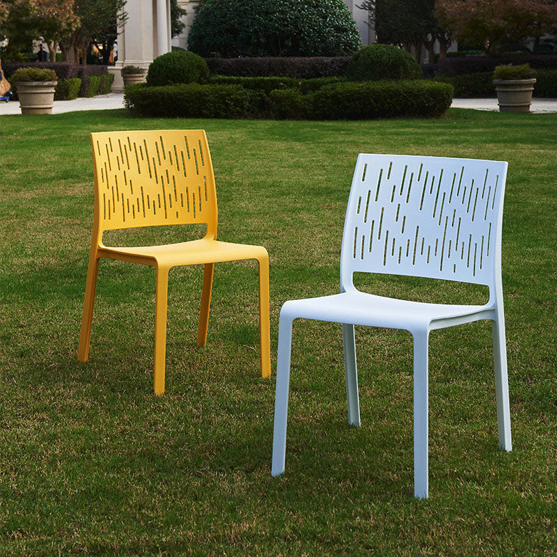 Silla Cuadrada de Plástico Minimalista Moderna con Cuatro Patas y Respaldo para Patio Exterior 