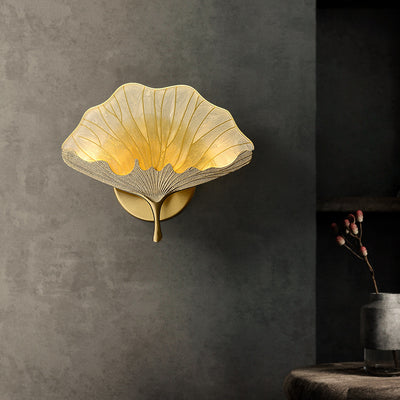 Traditional Chinese Ginkgo Leaf Copper Zinc Alloy Lucite Enameled LED Wall Sconce Lamp For Living Room