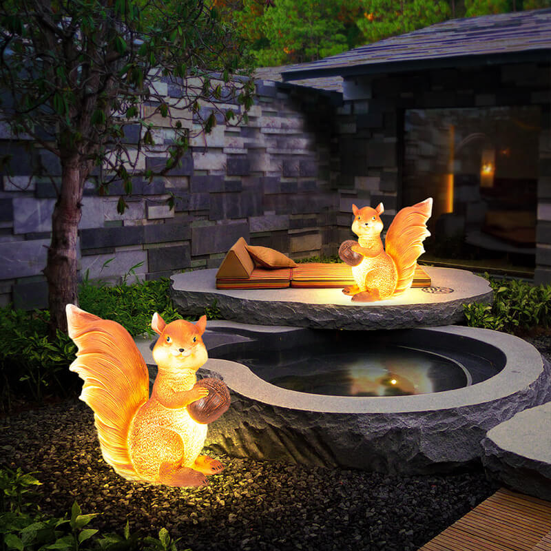 Contemporary Creative Solar Animal Rabbit Squirrel Resin Fiberglass LED Outdoor Landscape Light For Garden