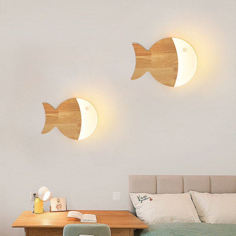 Nordic Kreative Einfache Holzkunst Kleine Fisch LED Wandleuchte 