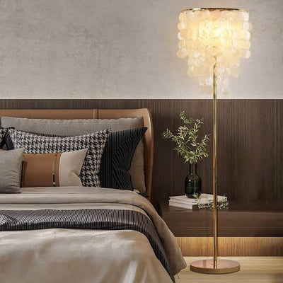 Nordic Light Luxury Seashell Column 1-Light Standing Floor Lamp