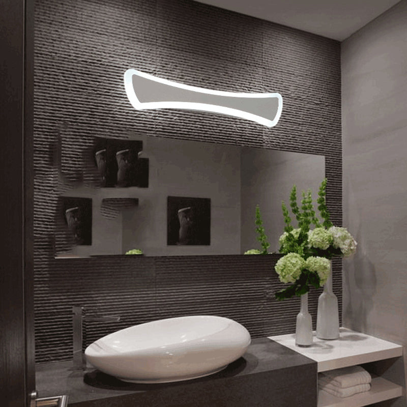 ضوء الغرور LED الأكريليك مستطيل طويل منحني حديث من إسكندنافيا مع مصباح حائط أمامي للمرآة للحمام 