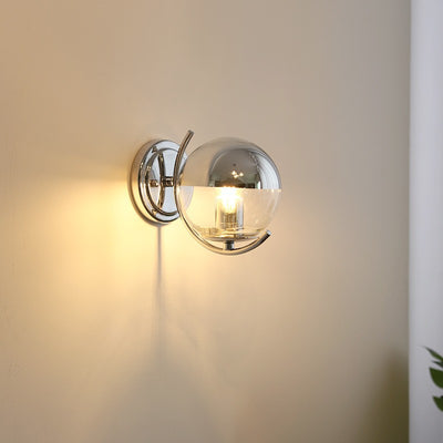 Moderne Einfachheit Silber Finish Rahmen Kugelglas Schatten 1-Licht Wandleuchte Lampe für Schlafzimmer 