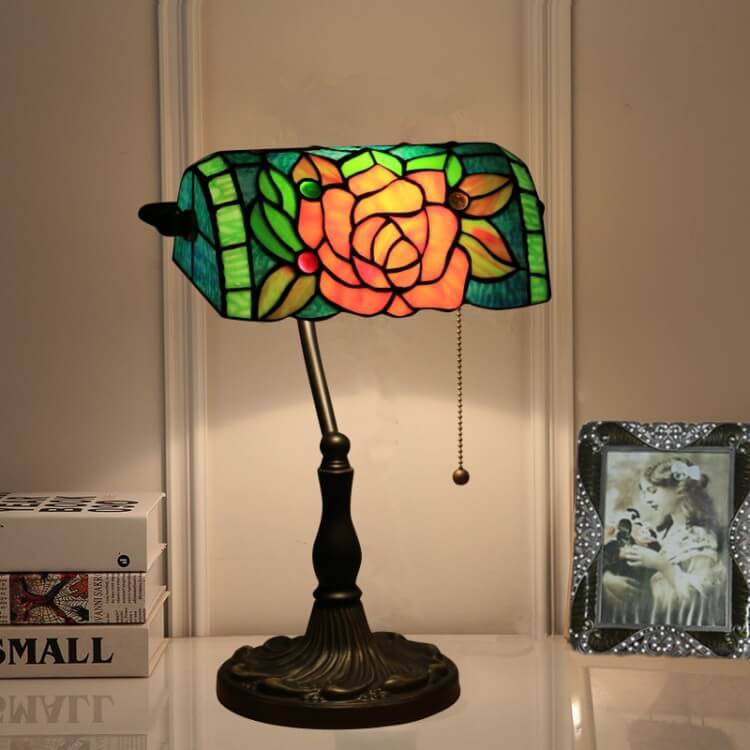 Traditional Tiffany Blooming Flowers Stained Glass 1-Light Bank Table Lamp for Living Room