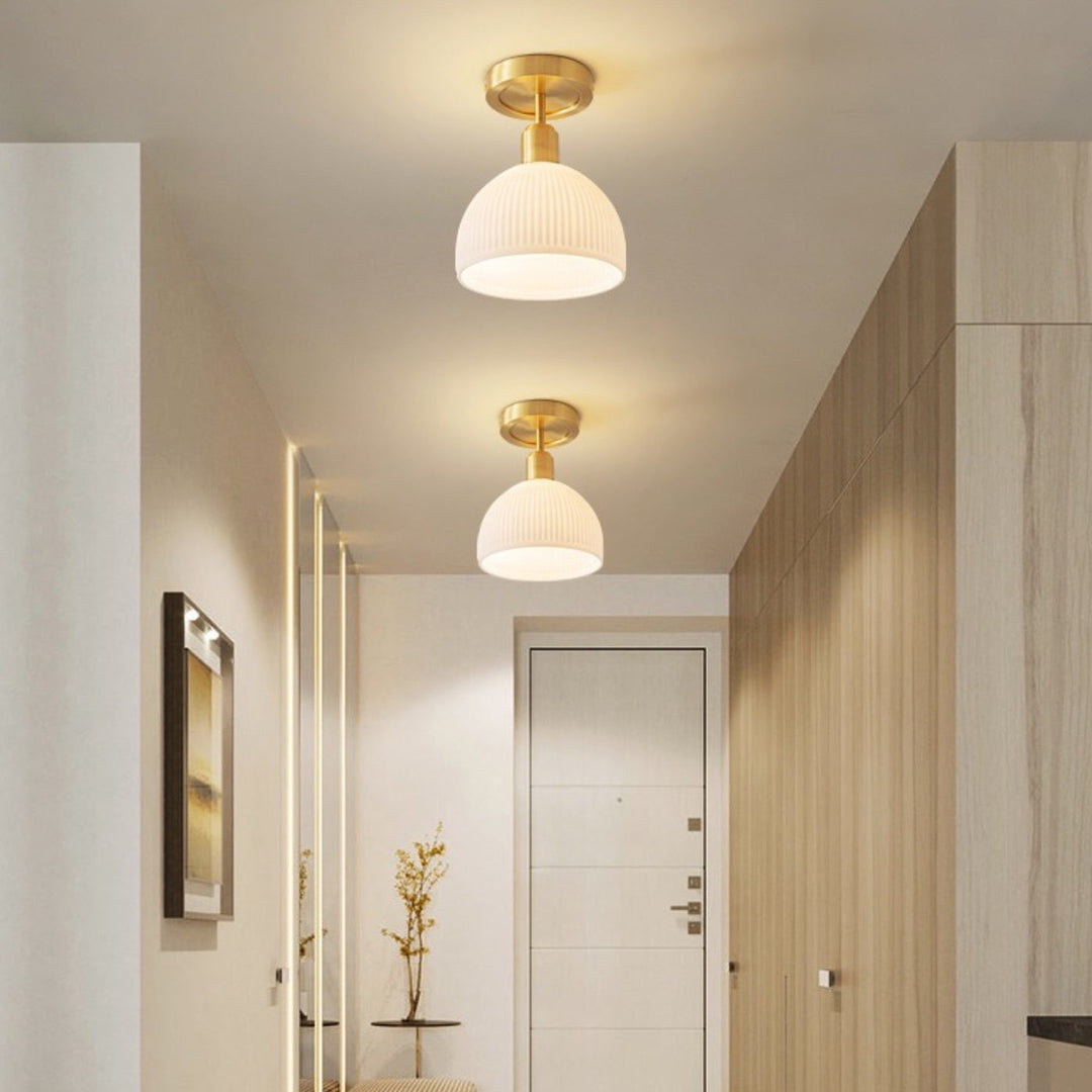 Lumière de plafond semi-encastrée moderne en laiton antique avec cadre rond en verre nervuré à 1 lumière pour salle à manger 