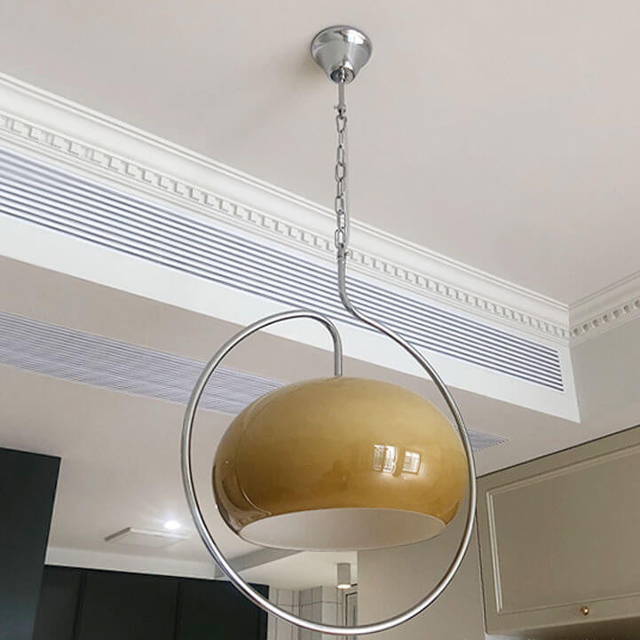 Zeitgenössische Retro Creme Runde Hardware Glas 1-Licht Pendelleuchte für Wohnzimmer 