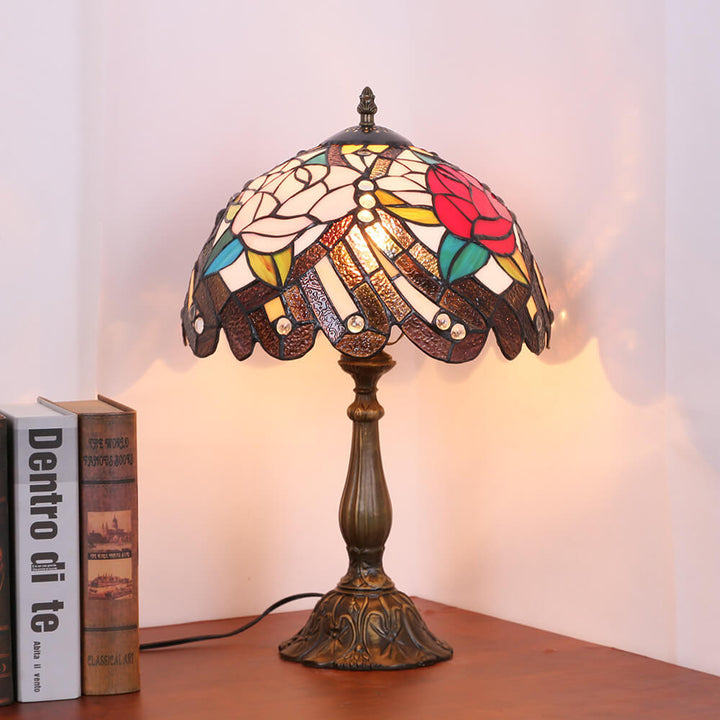 Retro Tiffany-Pfingstrosen-Muster Buntglas-Kuppel 1-Licht Tischlampe 