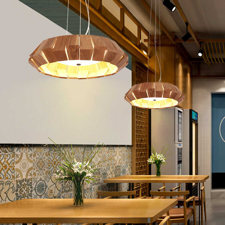 Zeitgenössische skandinavische Runde fliegende Untertasse Holz Glas LED Kronleuchter für Wohnzimmer 