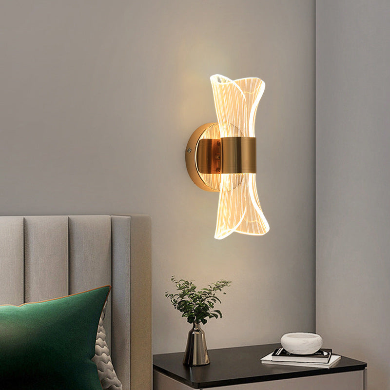 مصباح حائط LED بتصميم بتلة قابلة للطي من الأكريليك والحديد النوردي المعاصر للجانب السرير 