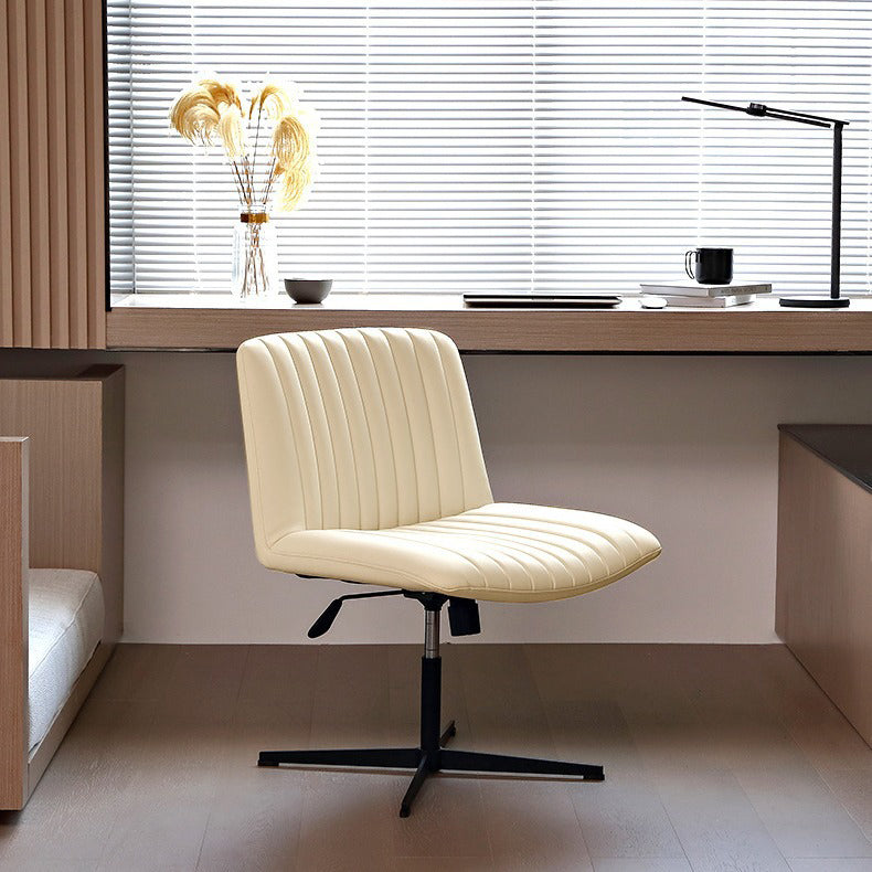 Moderner minimalistischer Schalenstuhl aus quadratischem Stoff, Kunststoff und Eisen für das Home Office 