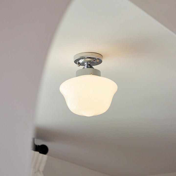 Luz de techo semiempotrada de 1 luz con forma de tarta de huevo de hierro y vidrio de simplicidad contemporánea para sala de estar 