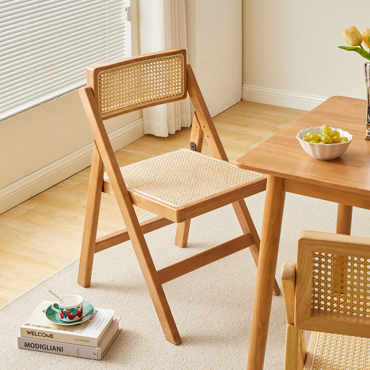 Silla de comedor vintage tradicional cuadrada de ratán PE y madera de caucho con respaldo para comedor 