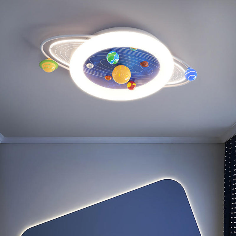 ضوء سقف LED مثبت بشكل مسطح لغرفة النوم بتصميم حديث بسيط للأطفال مع كوكب دائري مصنوع من الحديد والراتنج والأكريليك 
