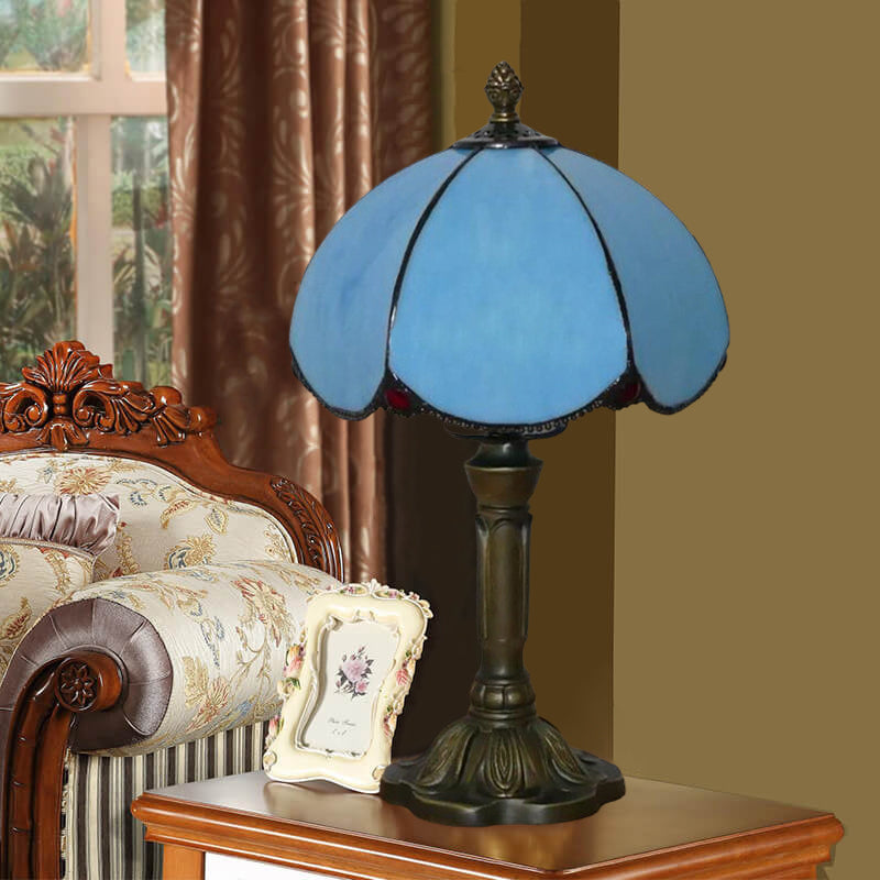 European Simple Tiffany Blue Glass Petal Design 1-Light Table Lamp