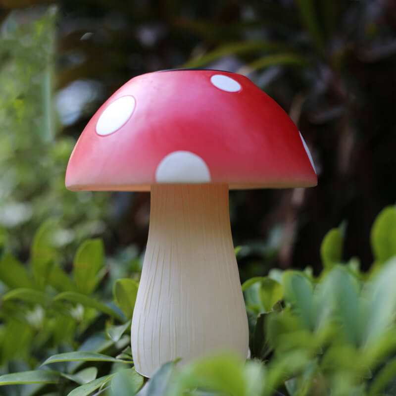 Outdoor Waterproof Mushroom Shaped Resin LED Solar Lawn Garden Light