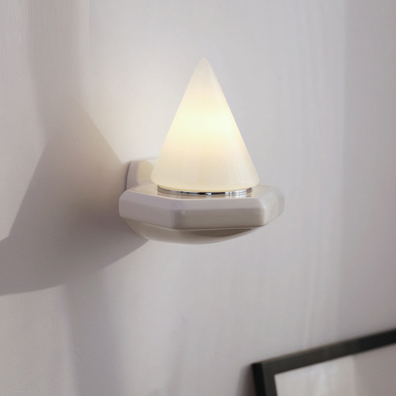 Traditional Vintage Conical Ceramic Glass Iron 1-Light Wall Sconce Lamp For Living Room
